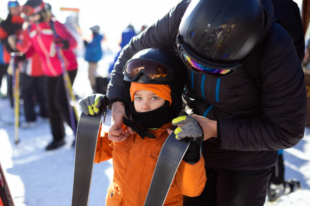 Top 8 Best Ski Neck Gaiters 2024 Keep Your Face Warm While Skiing