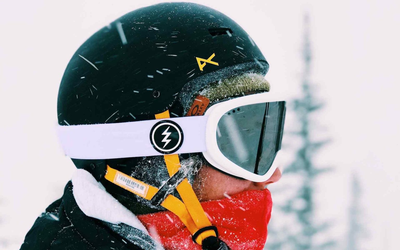 What To Wear Under Your Ski Helmet To Keep Warm? Balaclava Vs. Skull Cap